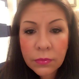 Meet your Posher, Kenia